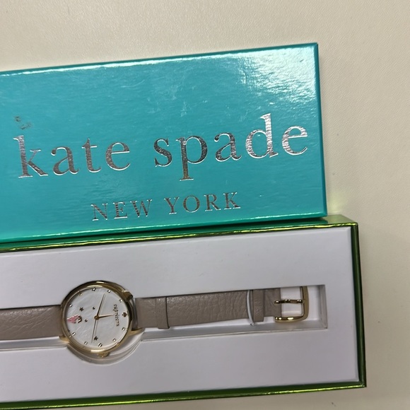 Brand new never worn Kate Spade Capricorn watch - Picture 5 of 5